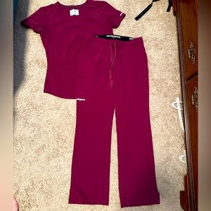 Women’s wine colored sketchers scrubs
